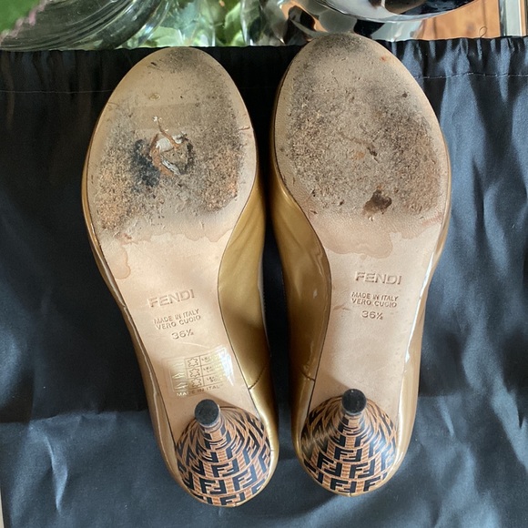 FENDI Spuntata Vernice Peep Toe Heel Pumps Size 36.5 - Picture 6 of 7